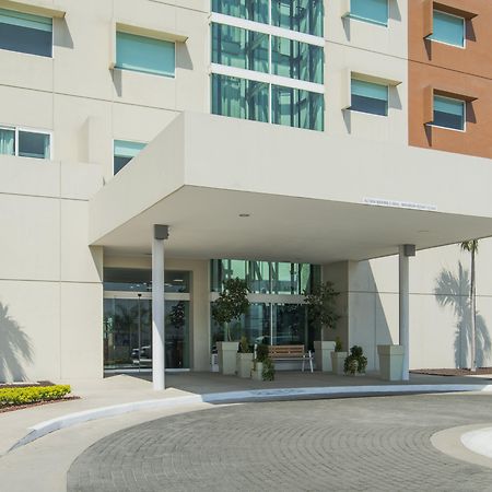 Holiday Inn Express Manzanillo By Ihg Exterior photo