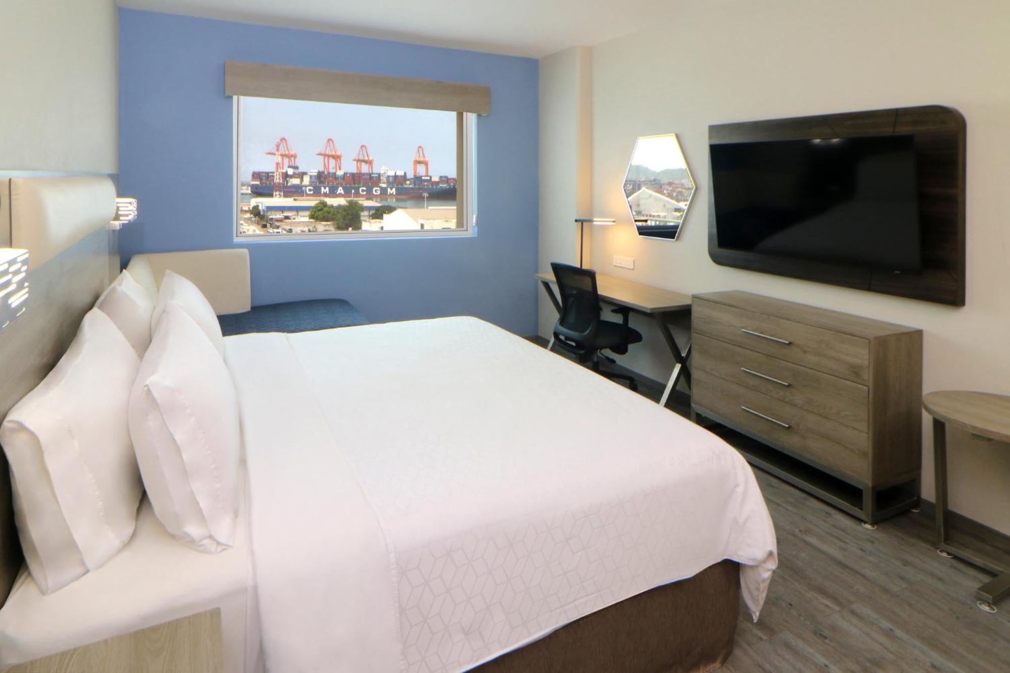 Holiday Inn Express Manzanillo By Ihg Exterior photo