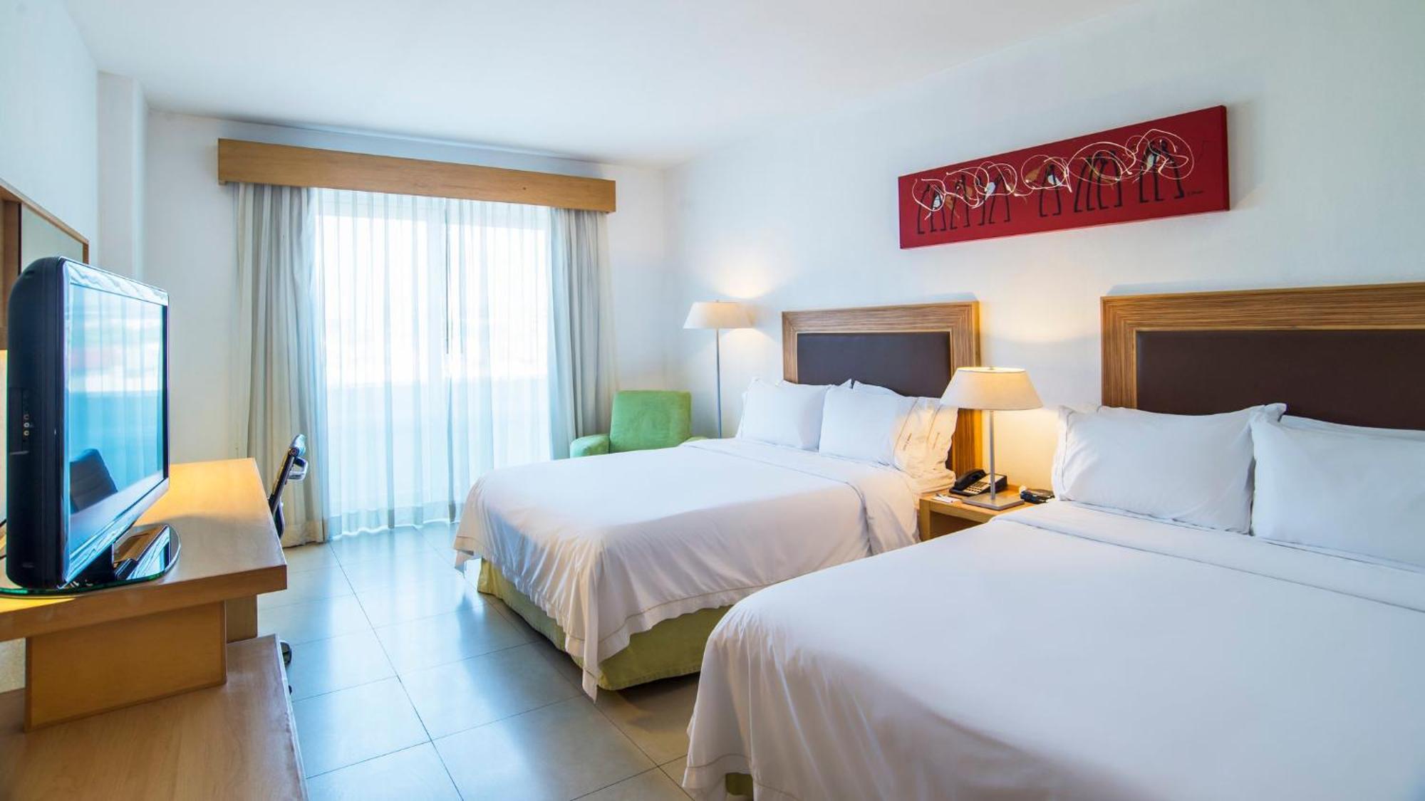 Holiday Inn Express Manzanillo By Ihg Exterior photo