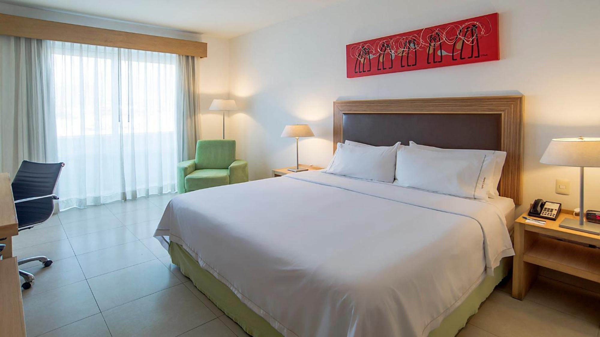 Holiday Inn Express Manzanillo By Ihg Exterior photo