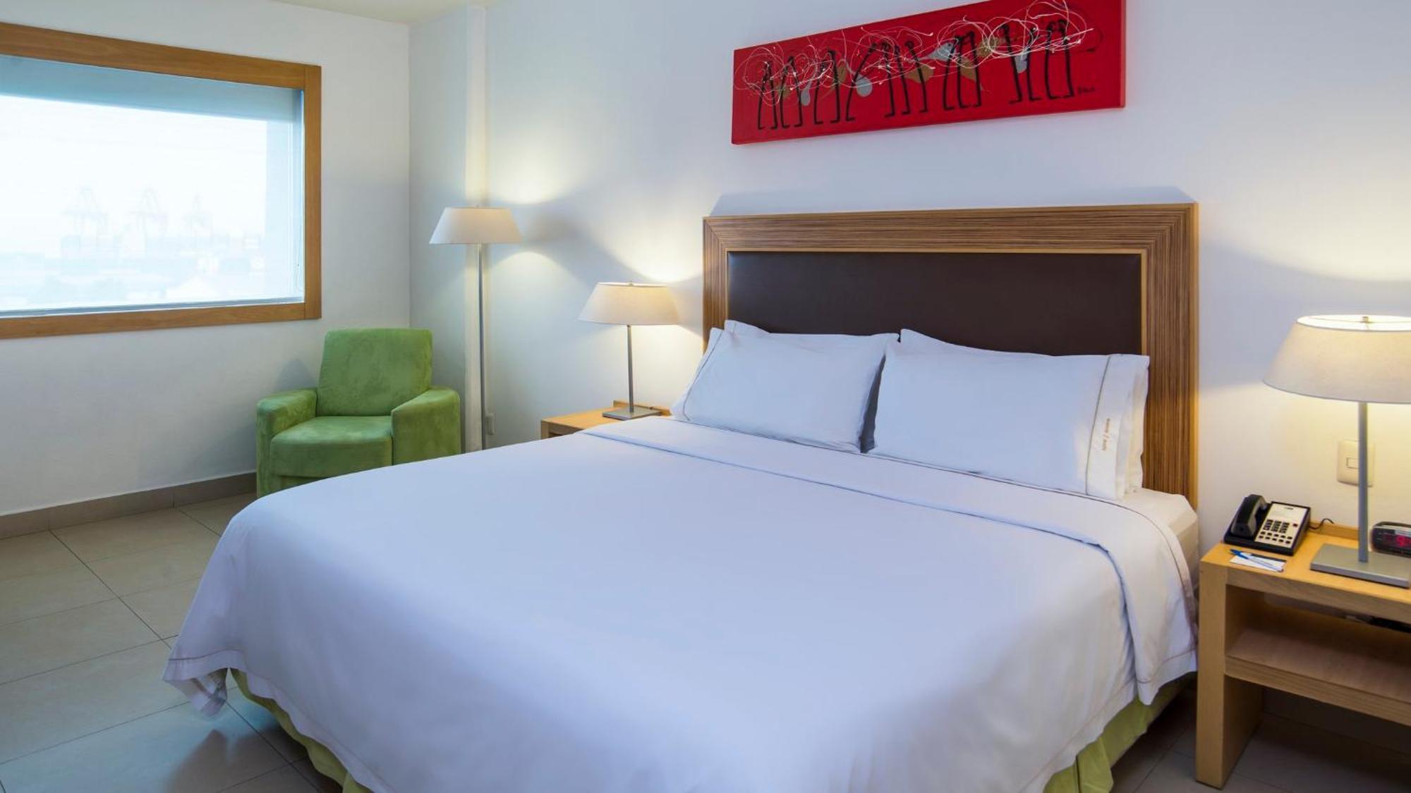 Holiday Inn Express Manzanillo By Ihg Exterior photo