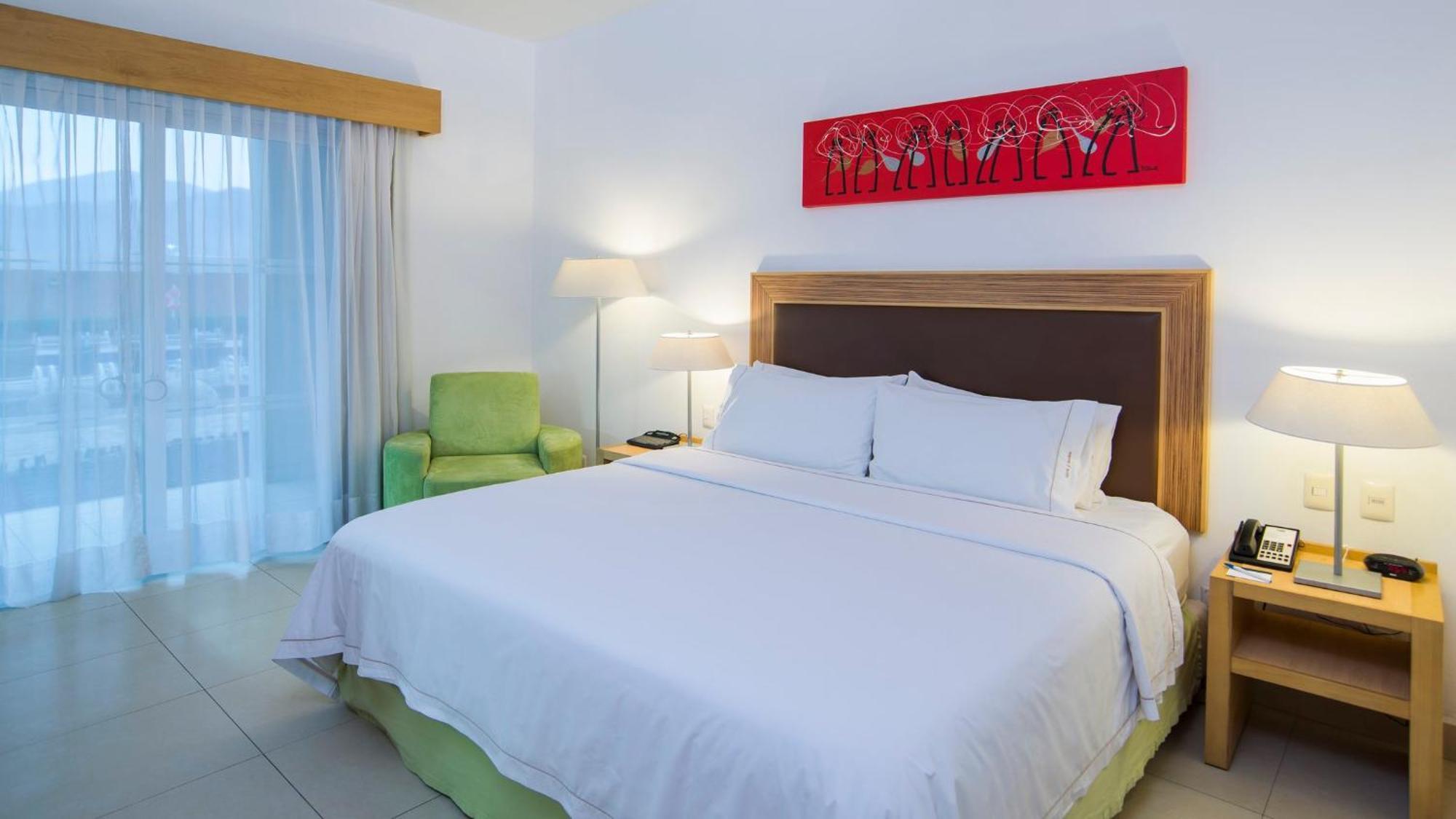 Holiday Inn Express Manzanillo By Ihg Exterior photo